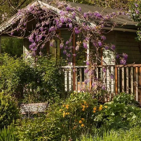 Les Quatre Siecles Bed & Breakfast Herce Exterior photo