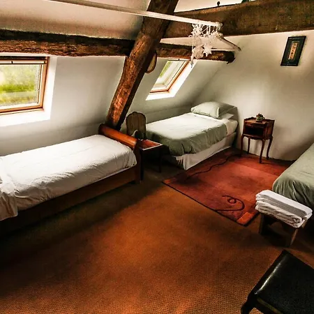 Les Quatre Siecles Bed & Breakfast Herce Exterior photo